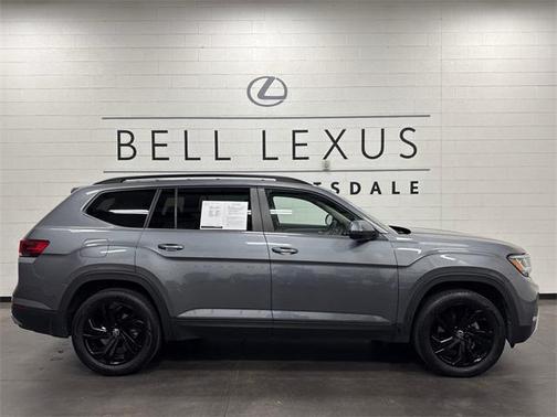 2022 Volkswagen Atlas 3.6L SE w/Technology