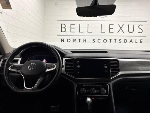 2022 Volkswagen Atlas 3.6L SE w/Technology