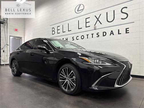 2025 Lexus ES 300h Base