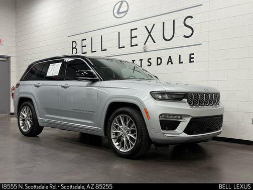 2023 Jeep Grand Cherokee Summit