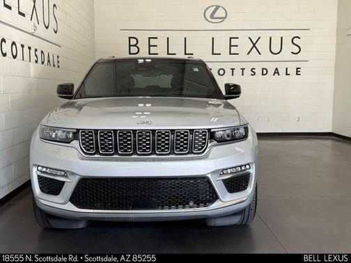 2023 Jeep Grand Cherokee Summit