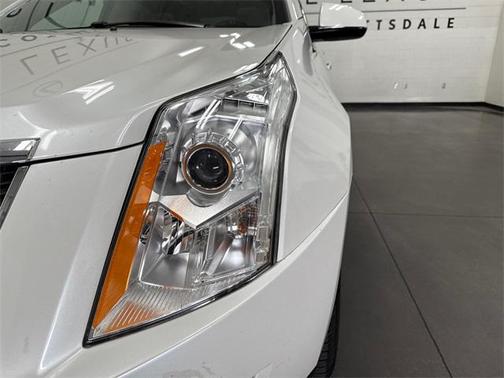 2010 Cadillac SRX Luxury Collection