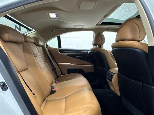 2015 Lexus LS 460 Base