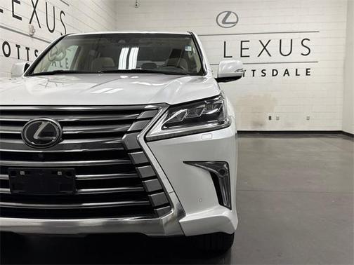 2021 Lexus LX 570 Three-Row