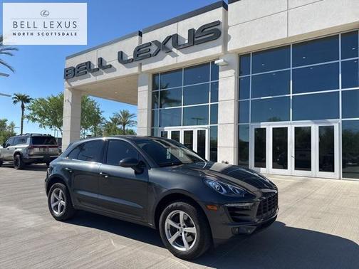 2017 Porsche Macan Base