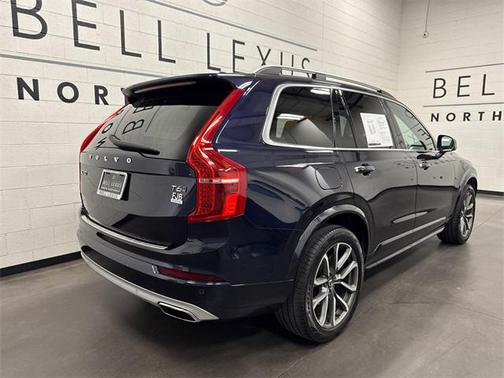 2019 Volvo XC90 T6 Momentum