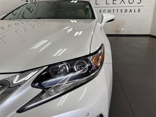 2017 Lexus ES 350 Base