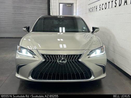 Moonbeam Beige Metallic 2022 Lexus ES 350 Luxury