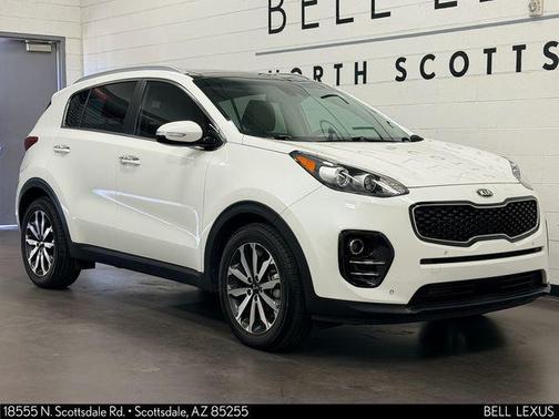 Snow White Pearl 2017 Kia Sportage EX
