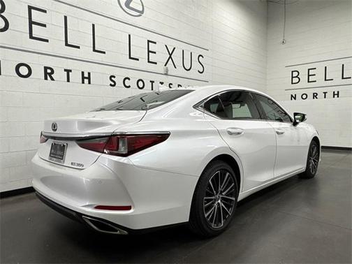 2022 Lexus ES 350 Premium