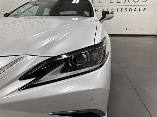 2025 Lexus ES 350 Base