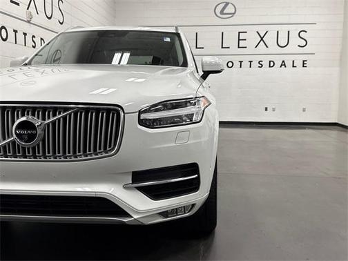 2018 Volvo XC90 T6 Inscription