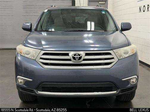 2012 Toyota Highlander SE