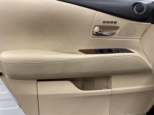 Photo 5 of 25 of 2015 Lexus RX 350 Base