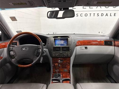 2004 Lexus LS 430 Base