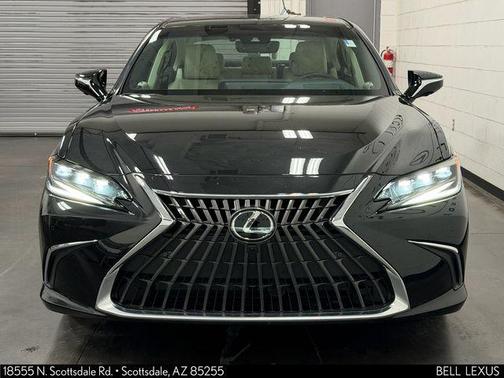 2024 Lexus ES 300h Luxury
