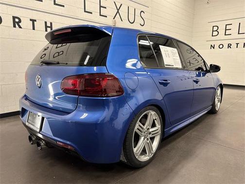 2012 Volkswagen Golf R 4-Door