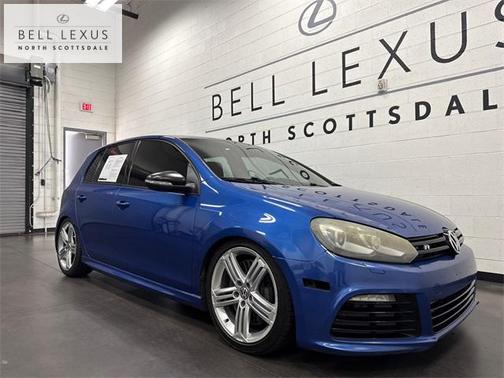 2012 Volkswagen Golf R 4-Door