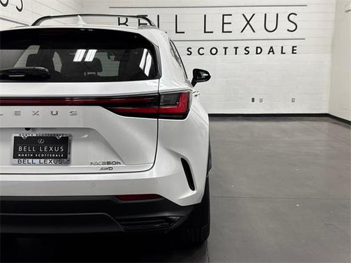 2025 Lexus NX 350h Premium