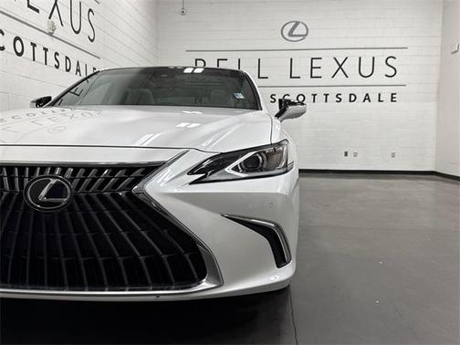 2023 Lexus ES 350 Luxury