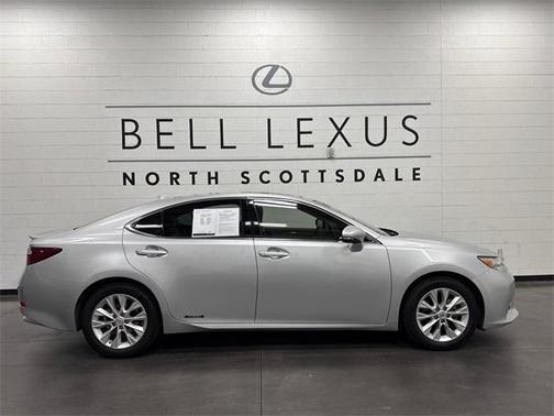 2015 Lexus ES 300h Base