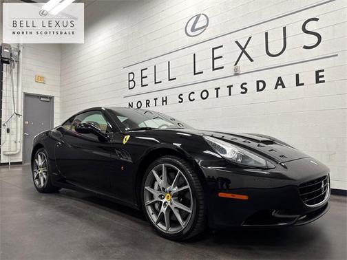 2010 Ferrari California Base