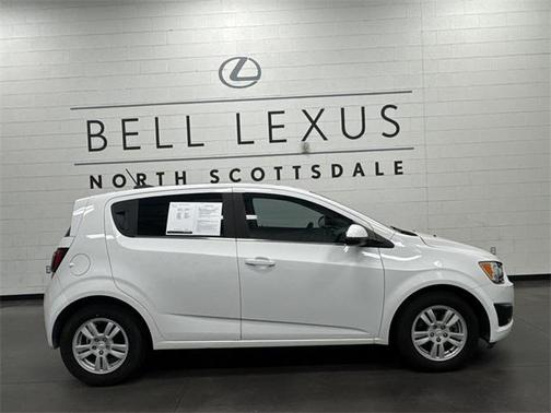 2016 Chevrolet Sonic LT