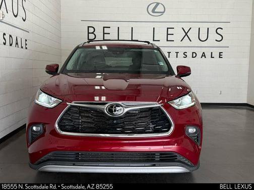 2021 Toyota Highlander Platinum