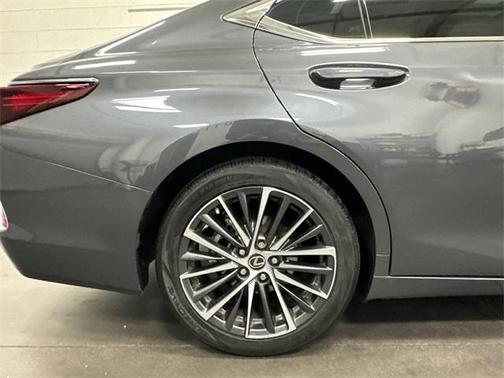 2023 Lexus ES 350 Base