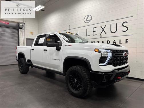 2025 Chevrolet Silverado 2500 4WD Crew Cab Standard Bed ZR2