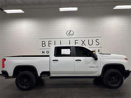 2025 Chevrolet Silverado 2500 4WD Crew Cab Standard Bed ZR2
