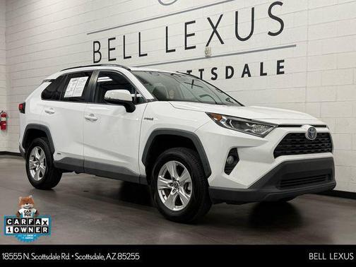 2021 Toyota RAV4 Hybrid XLE