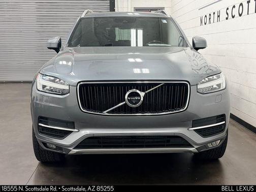 Gray Metallic 2018 Volvo XC90 T6 Momentum