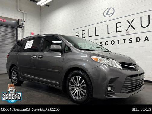 Predawn Gray Mica 2018 Toyota Sienna XLE