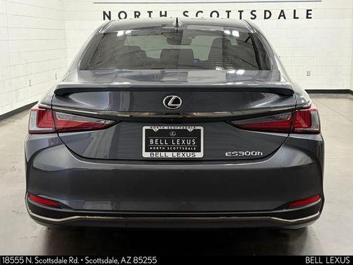 Cloudburst Gray 2024 Lexus ES 300h F SPORT Handling