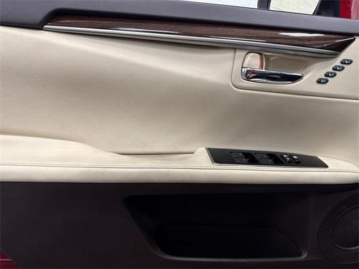 2017 Lexus ES 350 Base