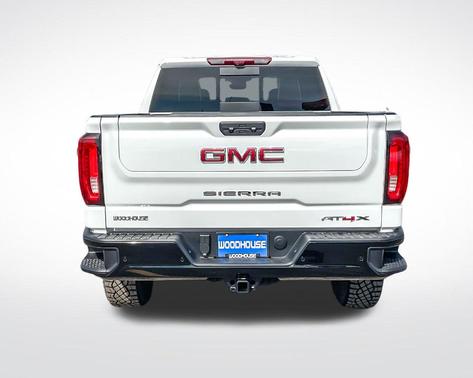 2025 GMC Sierra 1500 AT4X