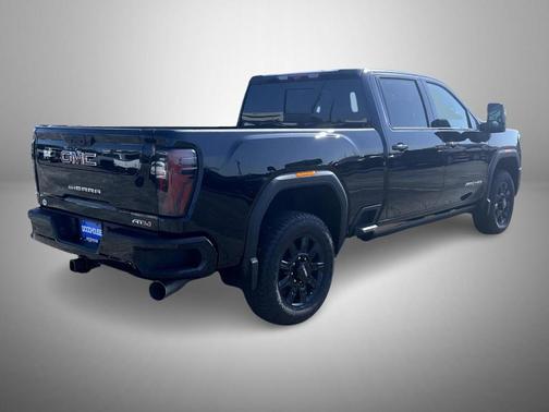 2025 GMC Sierra 2500 AT4