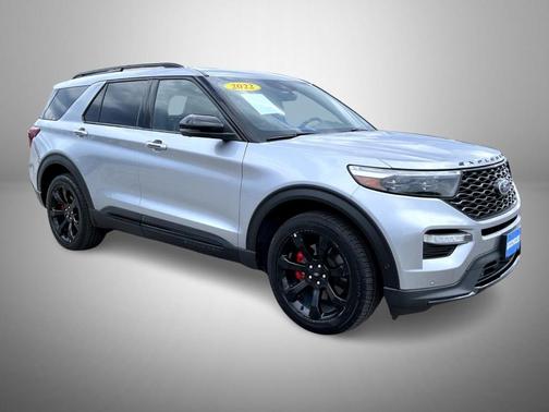 Silver Metallic 2022 Ford Explorer ST