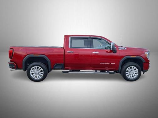 Cayenne Red Tintcoat 2022 GMC Sierra 2500 Denali