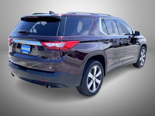 Black Cherry Metallic 2021 Chevrolet Traverse LT Leather