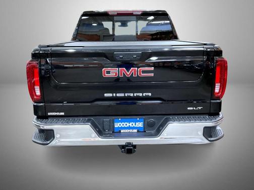 Onyx Black 2024 GMC Sierra 1500 SLT