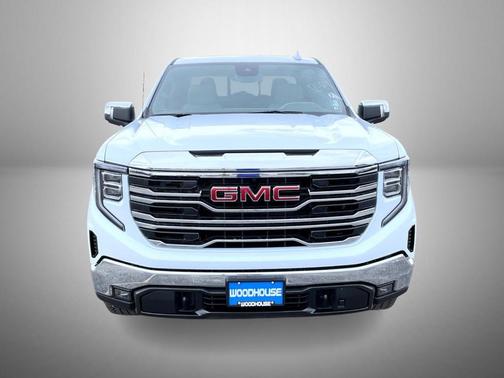Glacier White 2026 GMC Sierra 1500 SLT