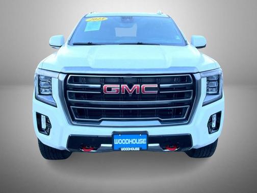 2023 GMC Yukon XL AT4