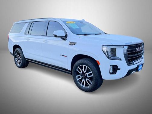 2023 GMC Yukon XL AT4