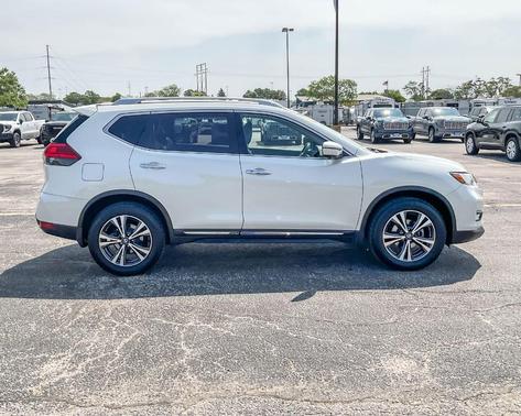2017 Nissan Rogue SL