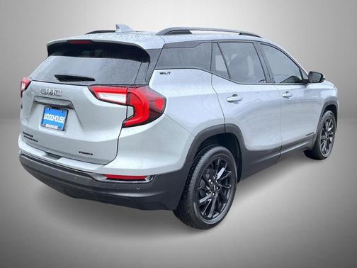 Sterling 2023 GMC Terrain SLT