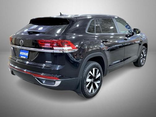 2020 Volkswagen Atlas Cross Sport 2.0T SE