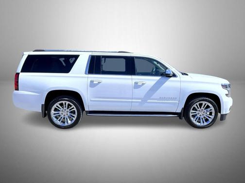 Summit White 2019 Chevrolet Suburban Premier
