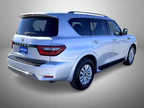 2022 Nissan Armada SV